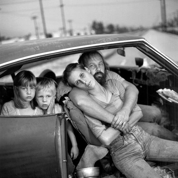 La familia Damm en su coche. Los Ángeles, California (Estados Unidos), 1987.